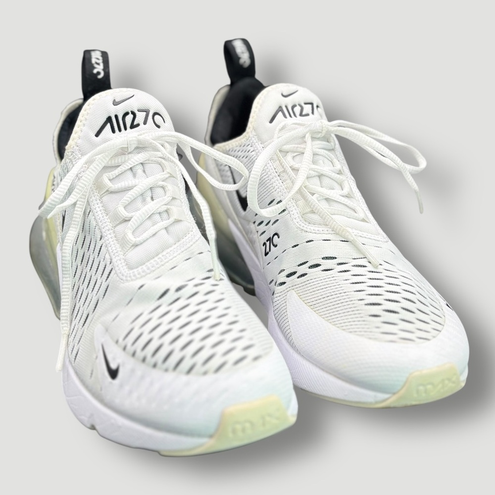 Nike Air 270 White and Black Sneakers size 10 EUC